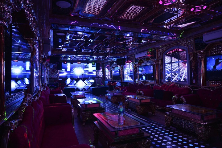 Top quán karaoke ở Sài Gòn nổi tiếng với âm thanh SR Italy