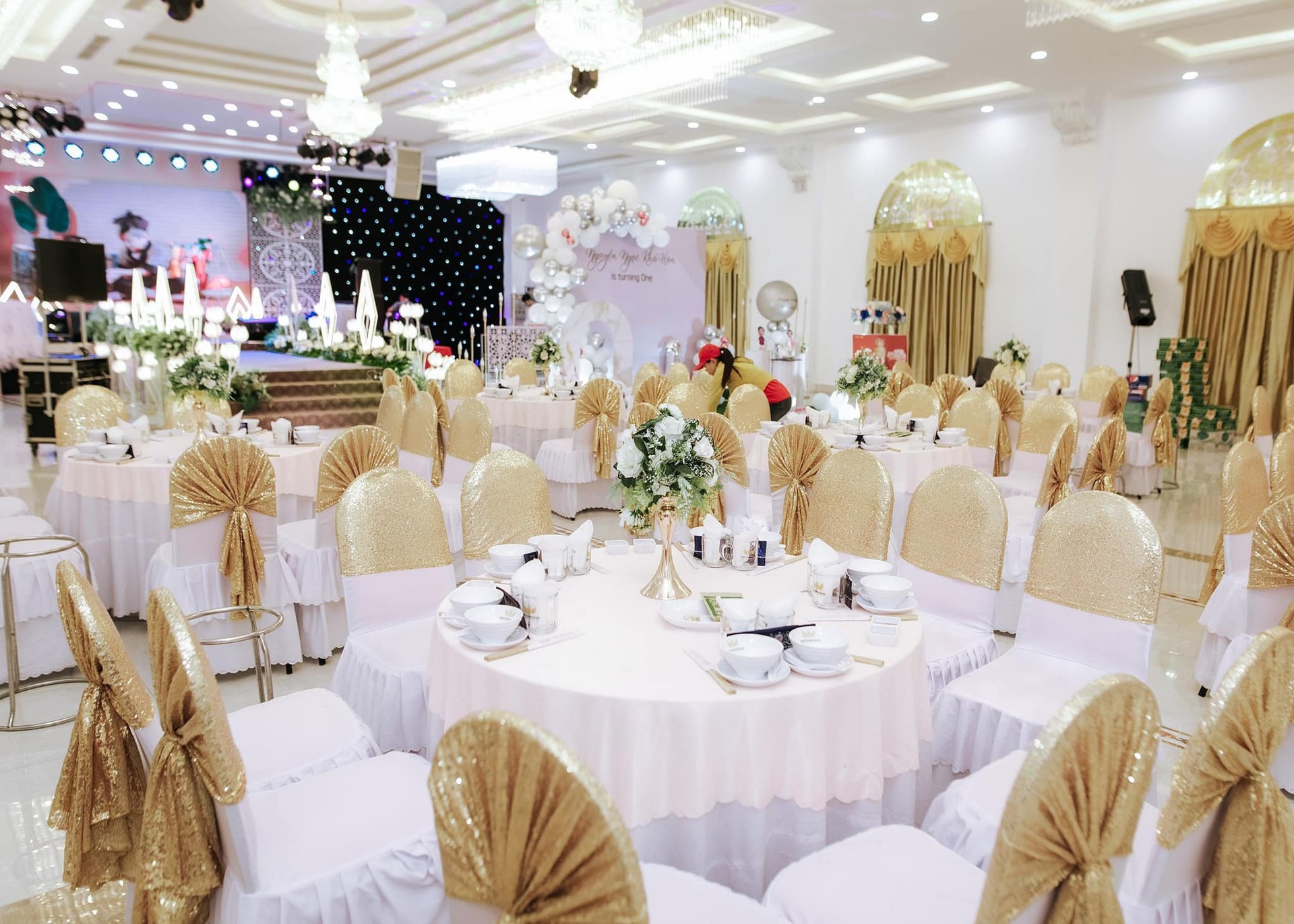 Giải pháp âm thanh nhà hàng tiệc cưới theo tiêu chuẩn Châu Âu đẳng cấp và sang trọng!