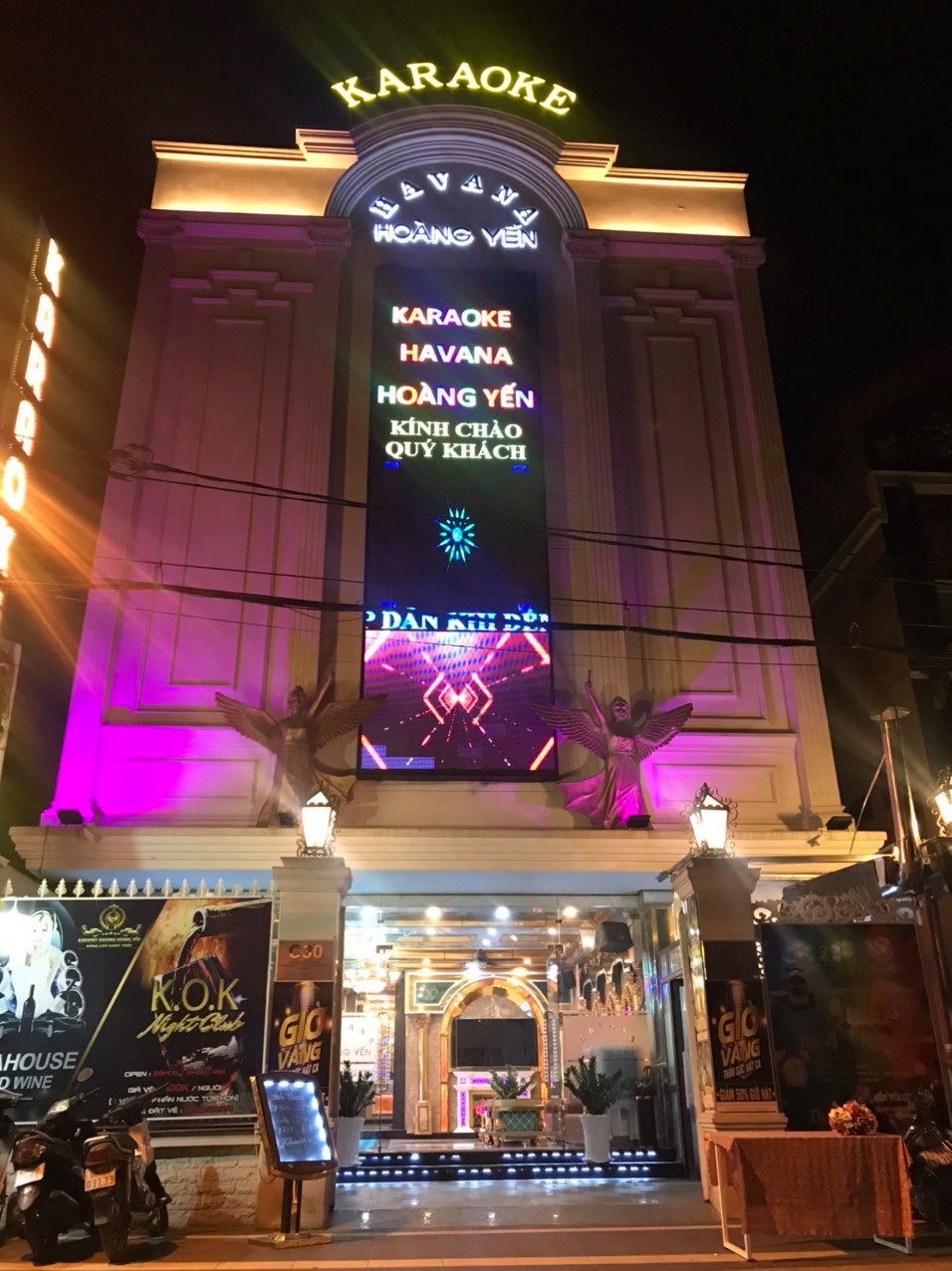Karaoke Havana Hoàng Yến