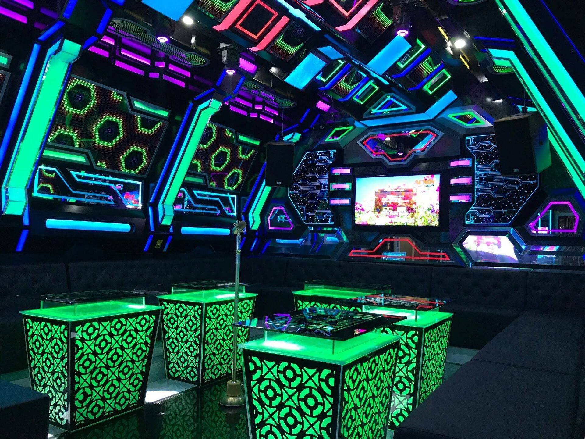 Karaoke Họa Mi 11
